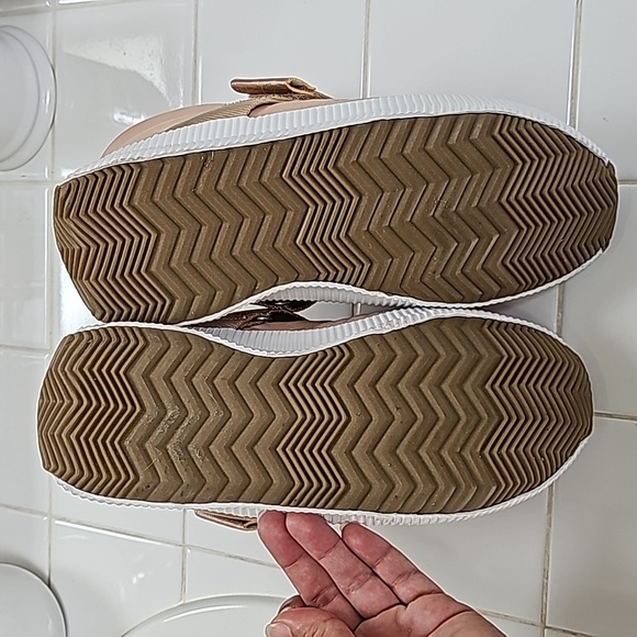 Sorel - Picture 3 of 4